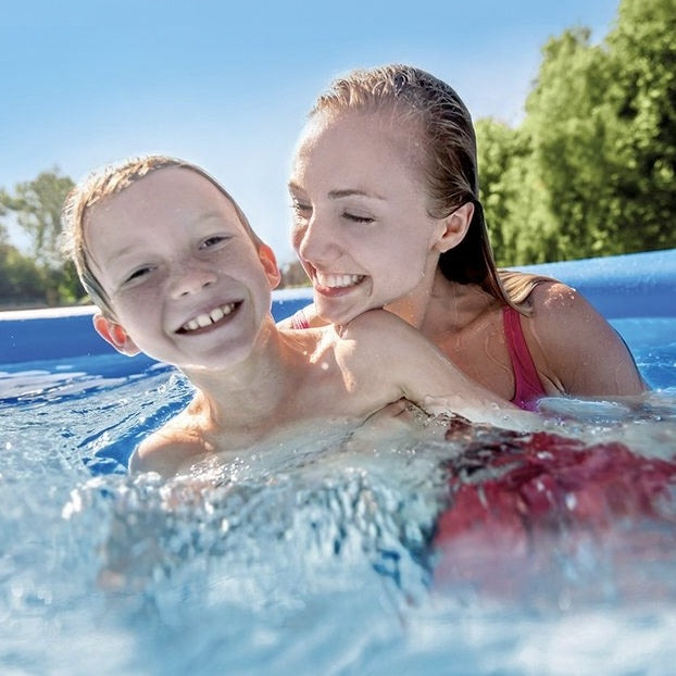 Oppustelig sommerpool til hele familien – GigaSplash™