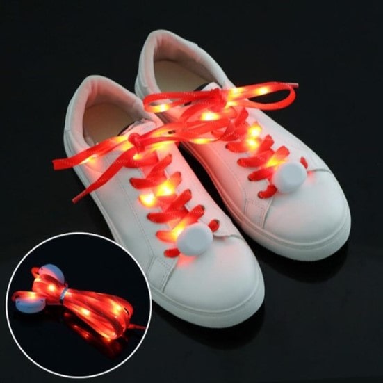 LED-lysesnørebånd til sneakers - Cool Laces™