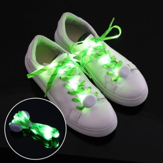 LED-lysesnørebånd til sneakers - Cool Laces™