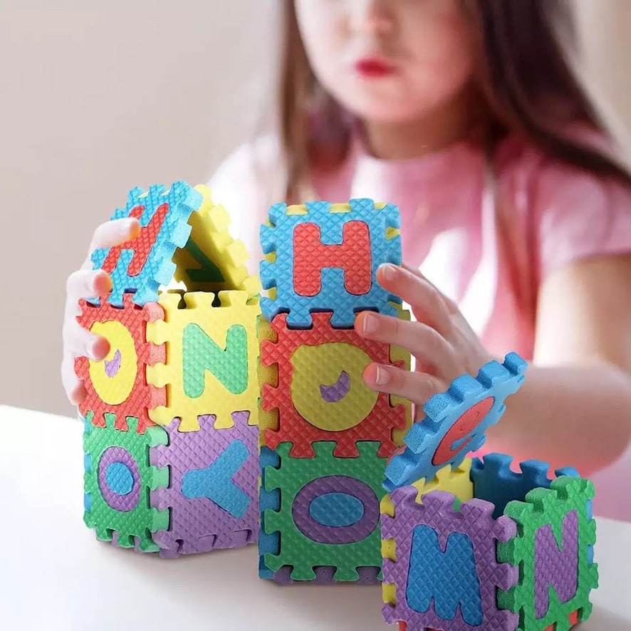 3D-skumpuslespil med alfabet og tal, 36 brikker - 3dPuzzle™