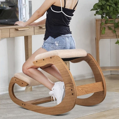 Justerbar ergonomisk knæskammel med puder – hvid eg | KneelingStool™